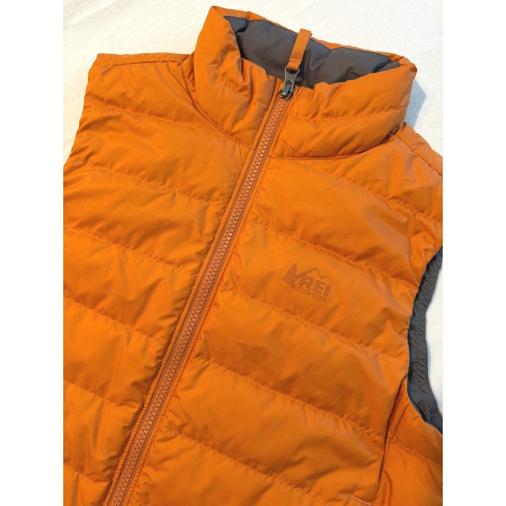 REI Co-op Kids 650 Down Vest Burnt Orange Puffer‎ Full Zip Medium Size 10 NWOT